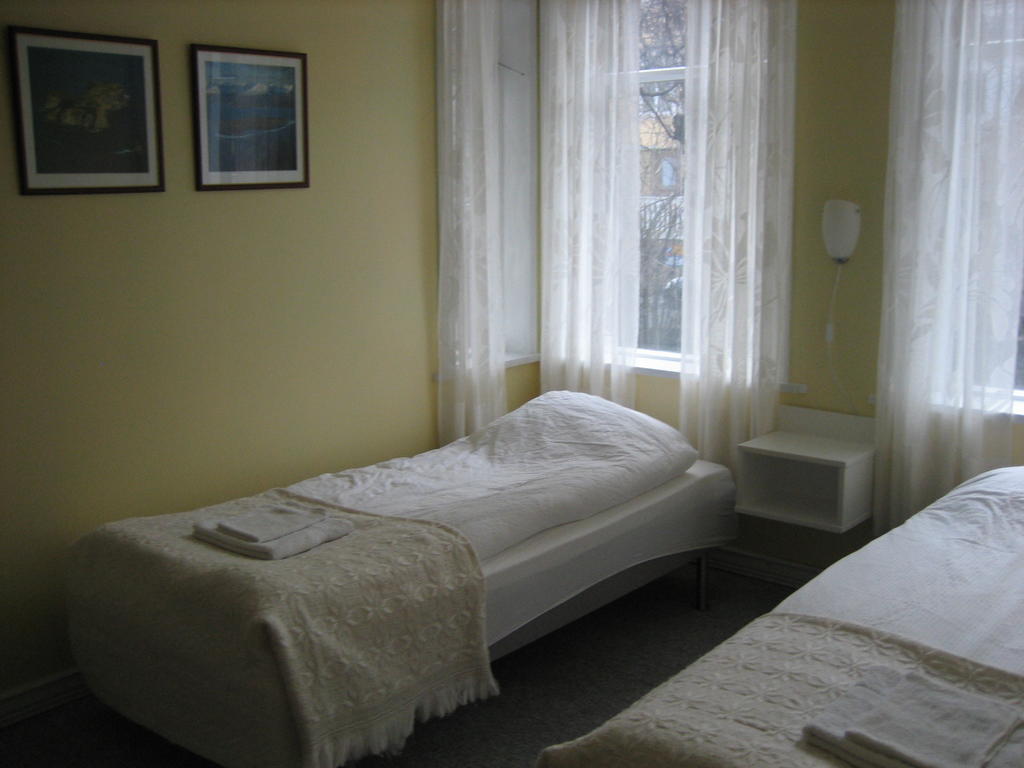 Guesthouse Solgardar Akureyri Ngoại thất bức ảnh
