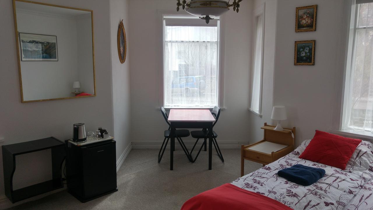 Guesthouse Solgardar Akureyri Ngoại thất bức ảnh