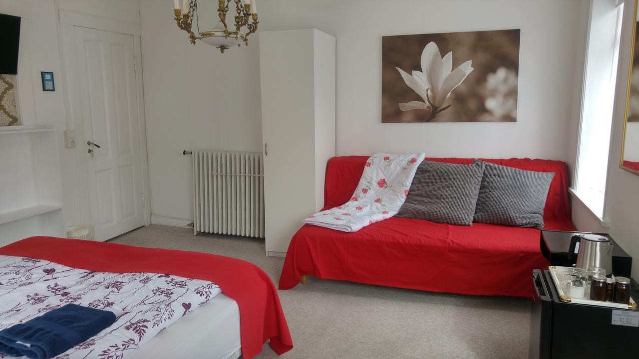 Guesthouse Solgardar Akureyri Ngoại thất bức ảnh