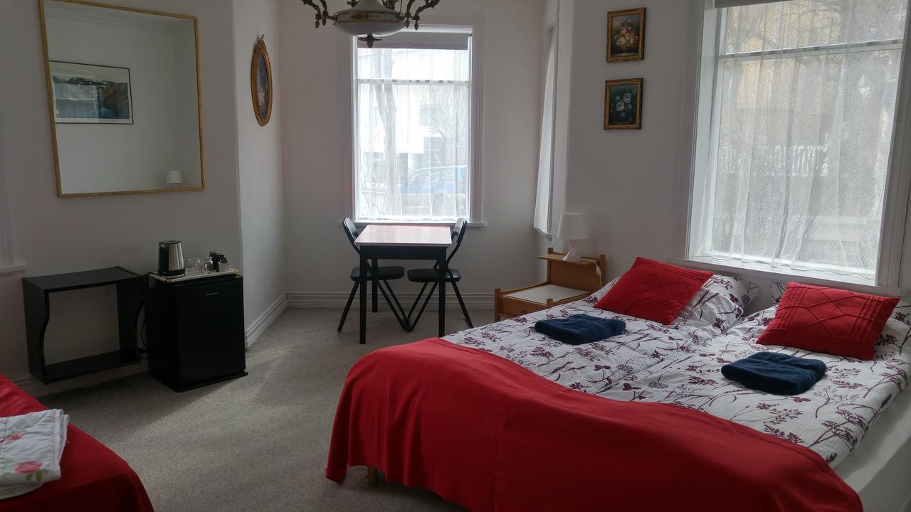 Guesthouse Solgardar Akureyri Ngoại thất bức ảnh